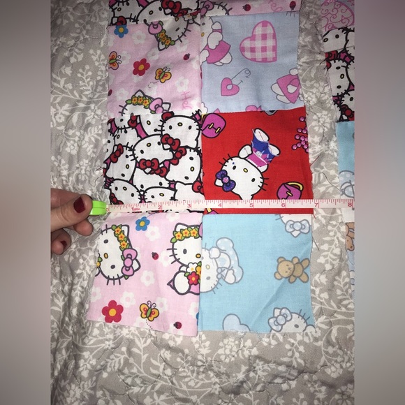 Vintage Hello Kitty Sanrio fabric quilting square scraps - Picture 8 of 9